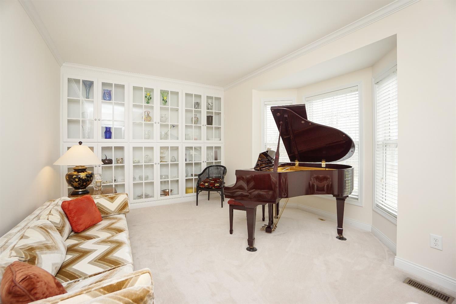 687 Kennecot Court, Union Township, OH 45244 | Image 13 of 35 from carousel