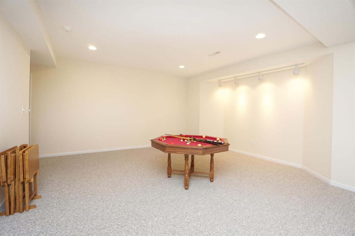687 Kennecot Court, Union Township, OH 45244 | Image 19 of 35 from carousel