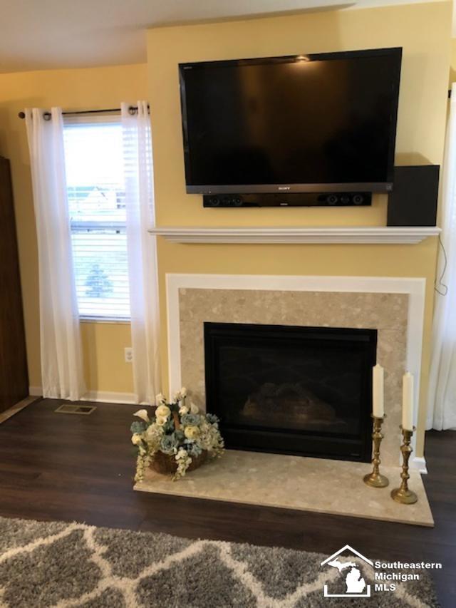 2057 Danville Dr Monroe Mi Coldwell Banker